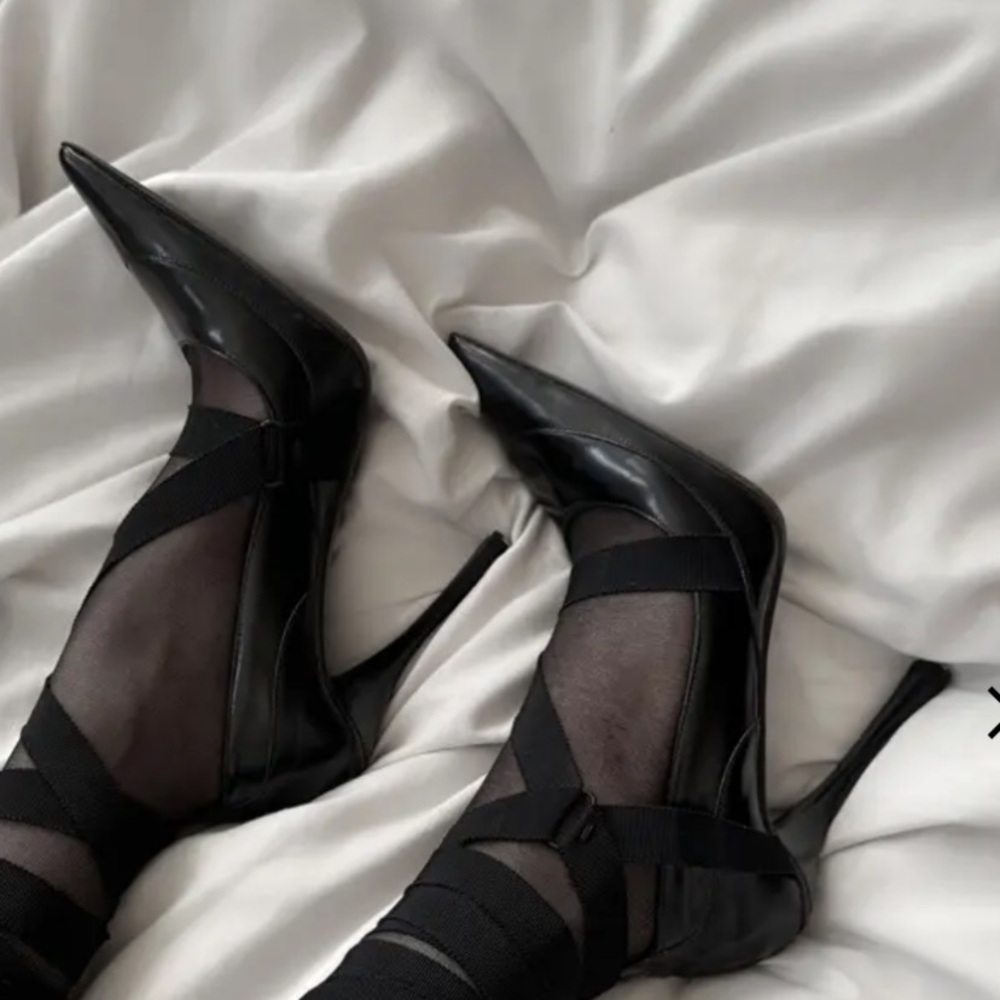 Gucci by Tom Ford  2002 Runway Lace up woman’s pump Heel size 41C - Picture 6 of 16